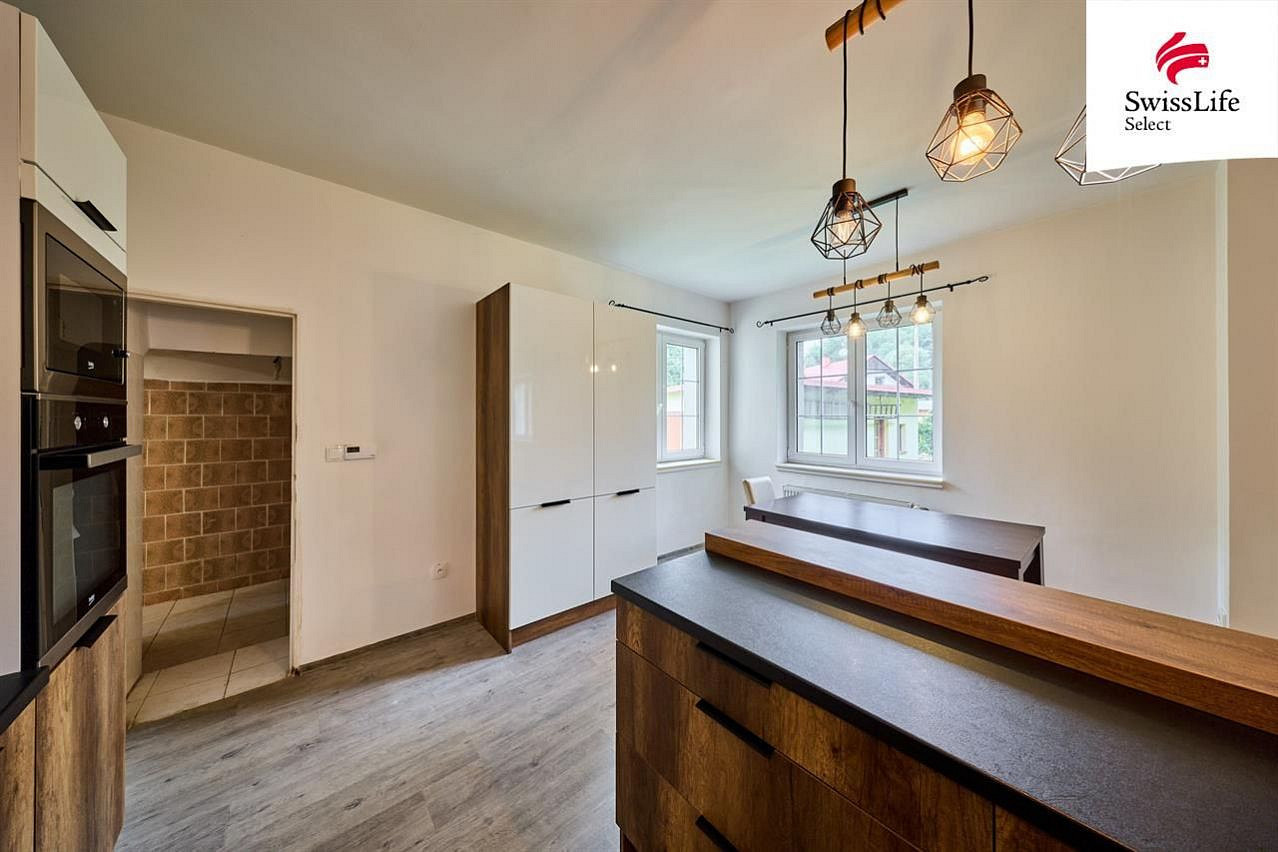 Prodej domu 238 m² s pozemkem 1 245 m² – fotografie 5