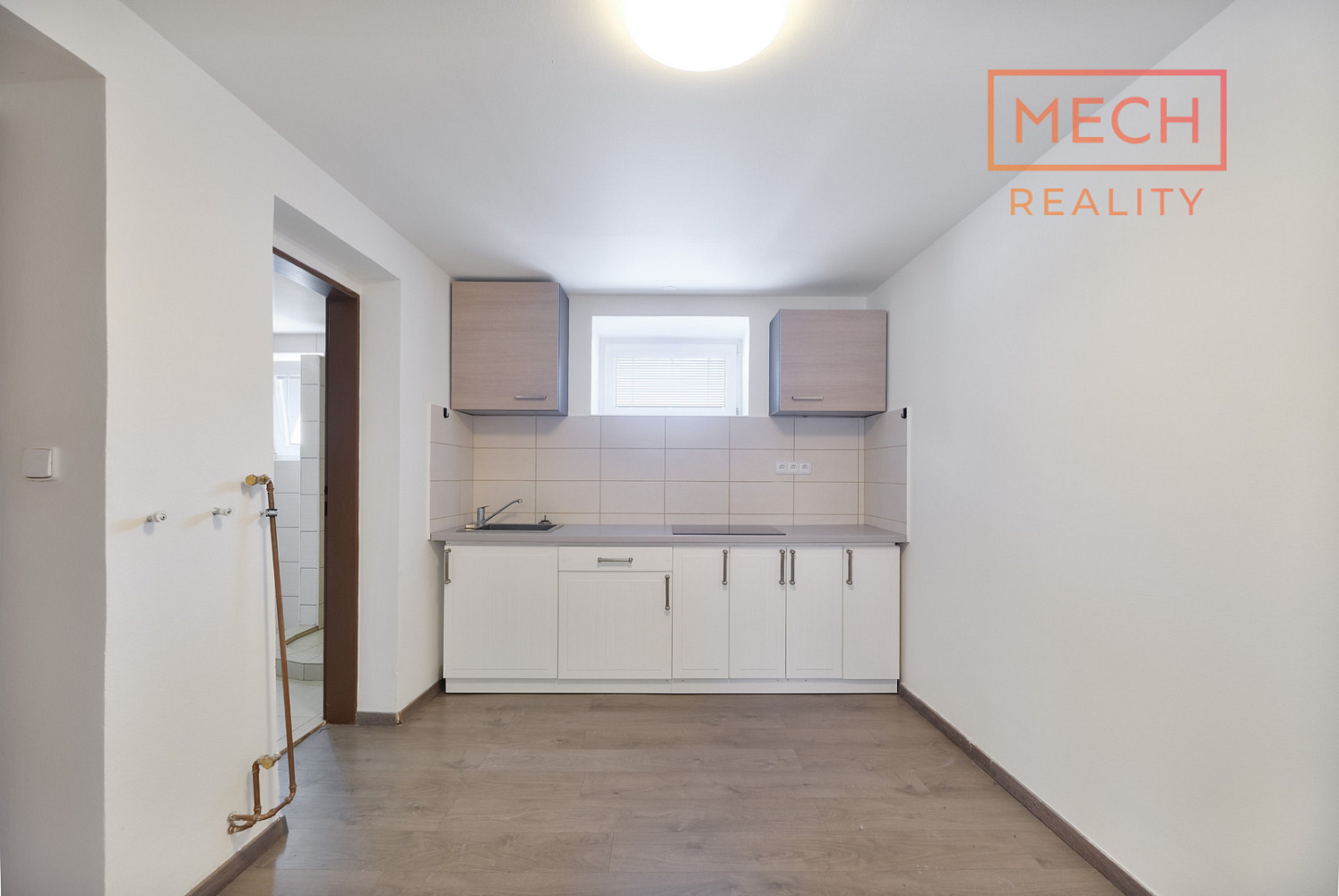 Prodej bytu 2+kk 27 m² — photo 2