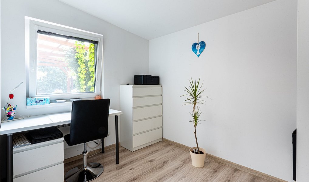 Prodej domu 63 m² s pozemkem 500 m², Milovice – náhled fotky 12