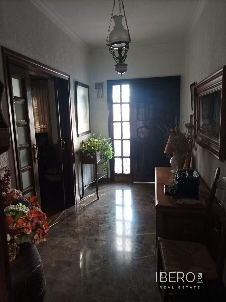 Prodej domu 392 m² s pozemkem 1 566 m² - Més