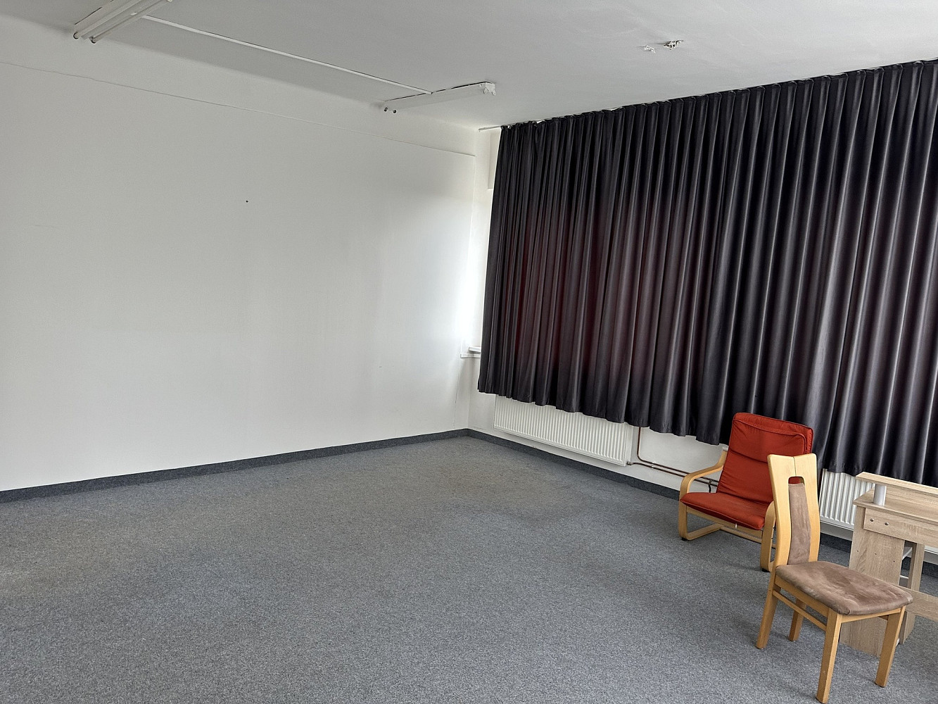 Pronájem kanceláře 73 m² – fotografie 5