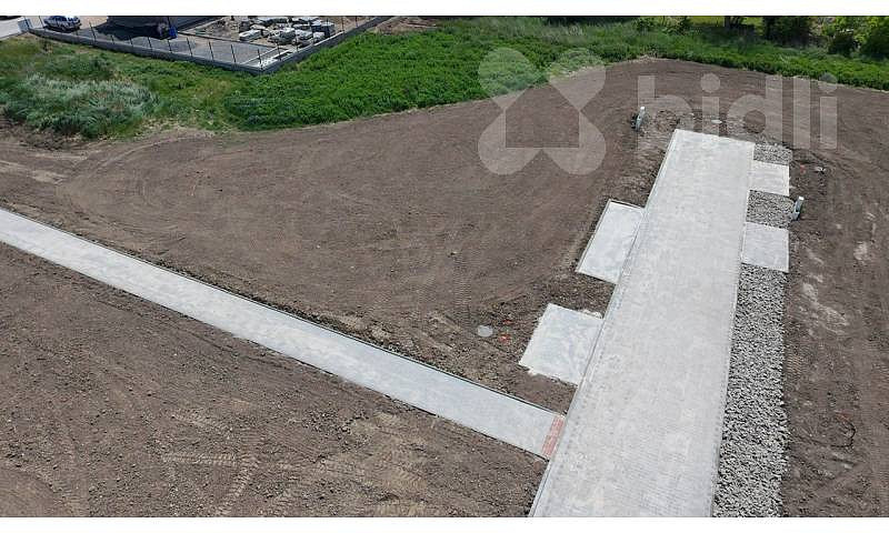 Prodej stavebního pozemku 892 m²