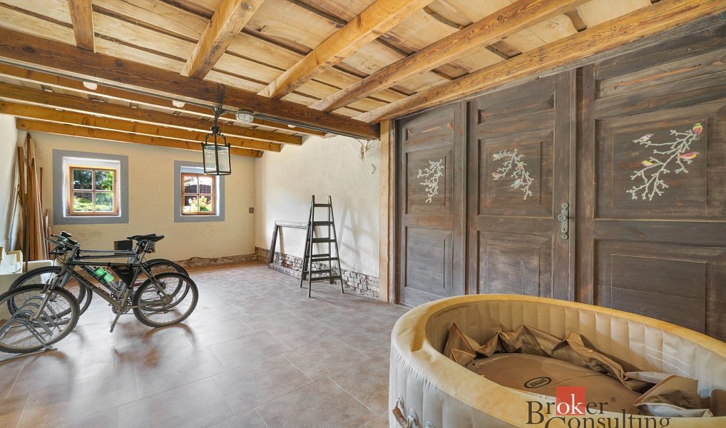 Prodej domu 450 m² s pozemkem 3 336 m², Lhotka – náhled fotky 50