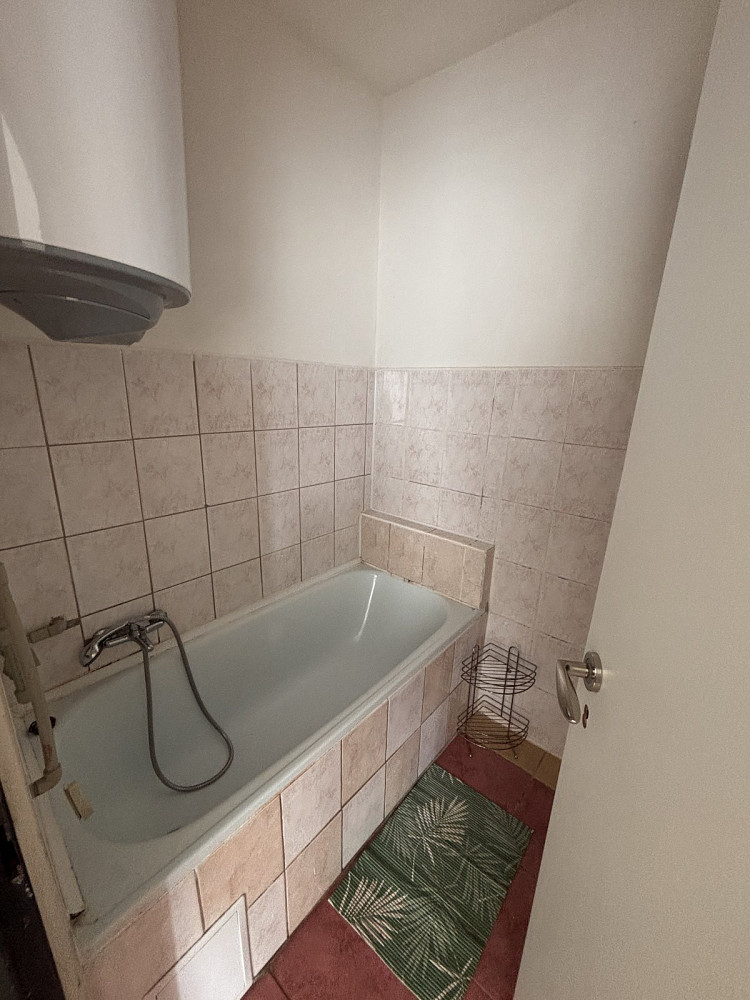 Pronájem bytu 1+1 40 m² - Widok 5