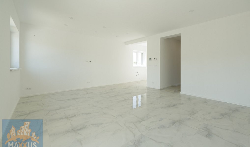 Prodej domu 280 m² s pozemkem 857 m², Herink – náhled fotky 12