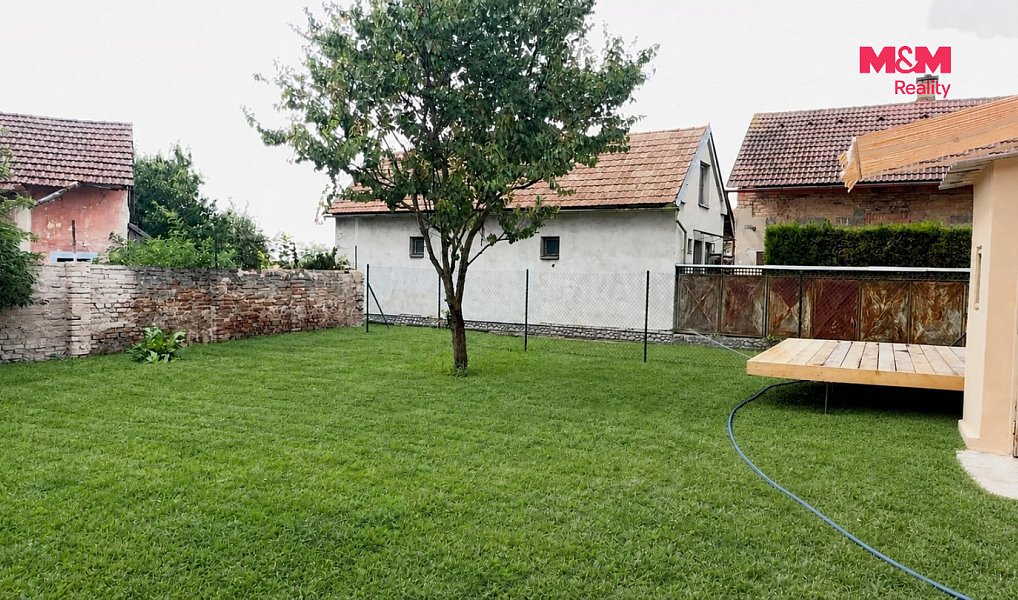 Prodej domu 79 m² s pozemkem 389 m², Opolany – náhled fotky 12