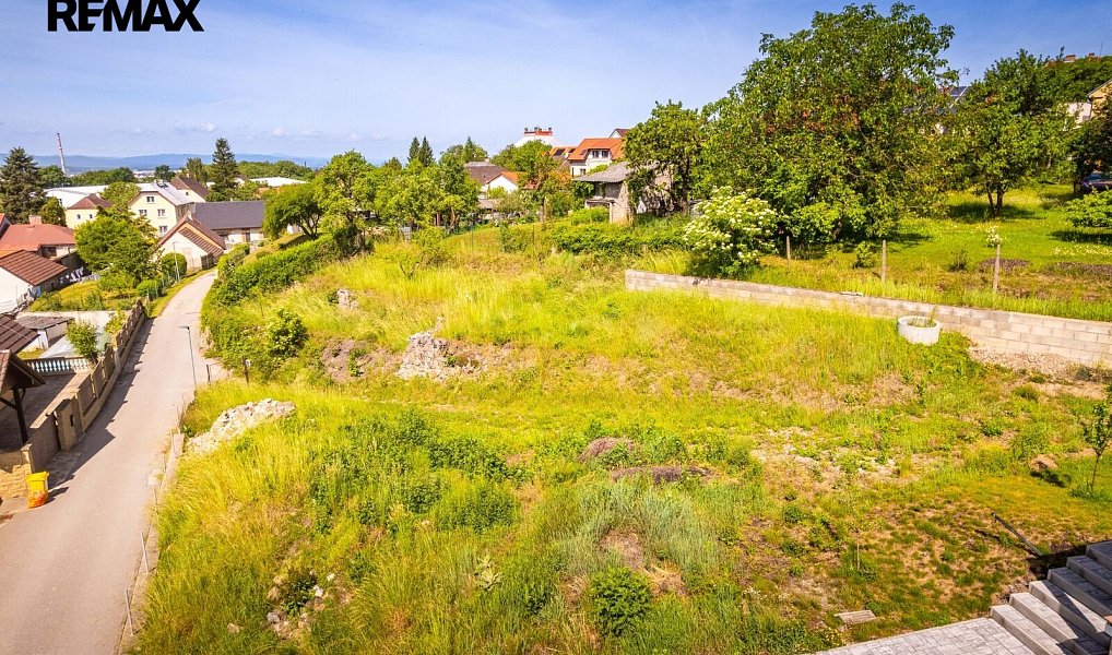 Prodej stavebního pozemku 759 m², Rudolfov – náhled fotky 3