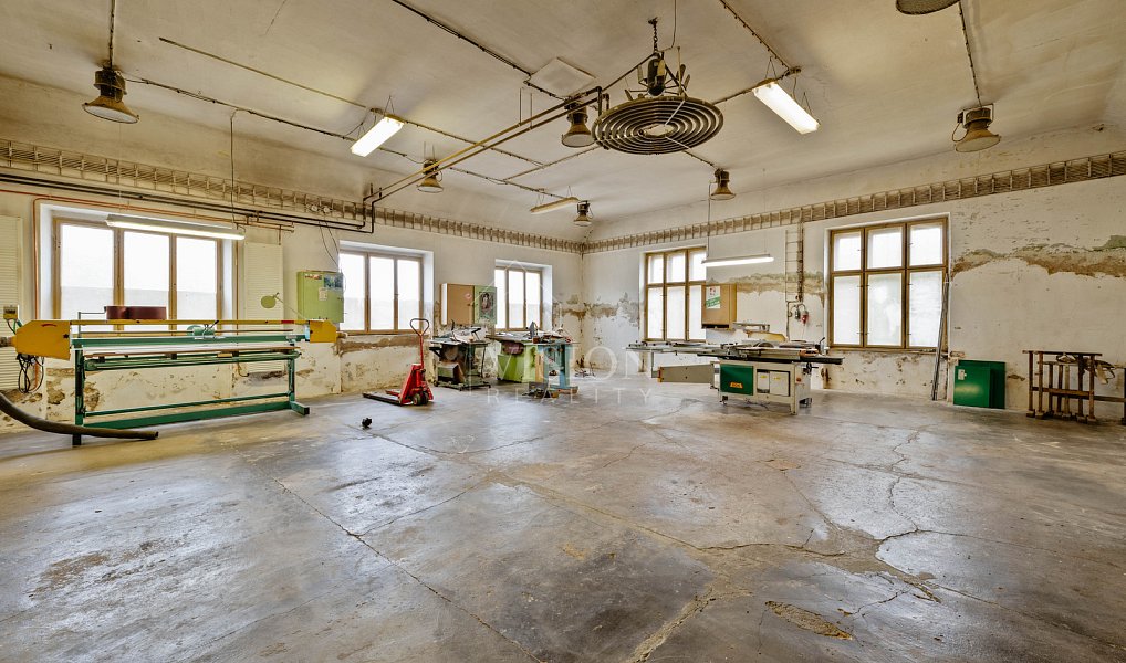 Prodej skladovacích prostor 268 m², Tábor – náhled fotky 4