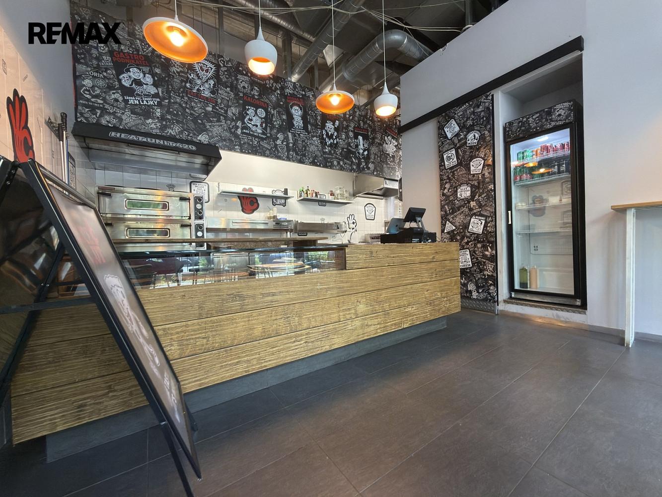 Pronájem restaurace 38 m² — photo 2