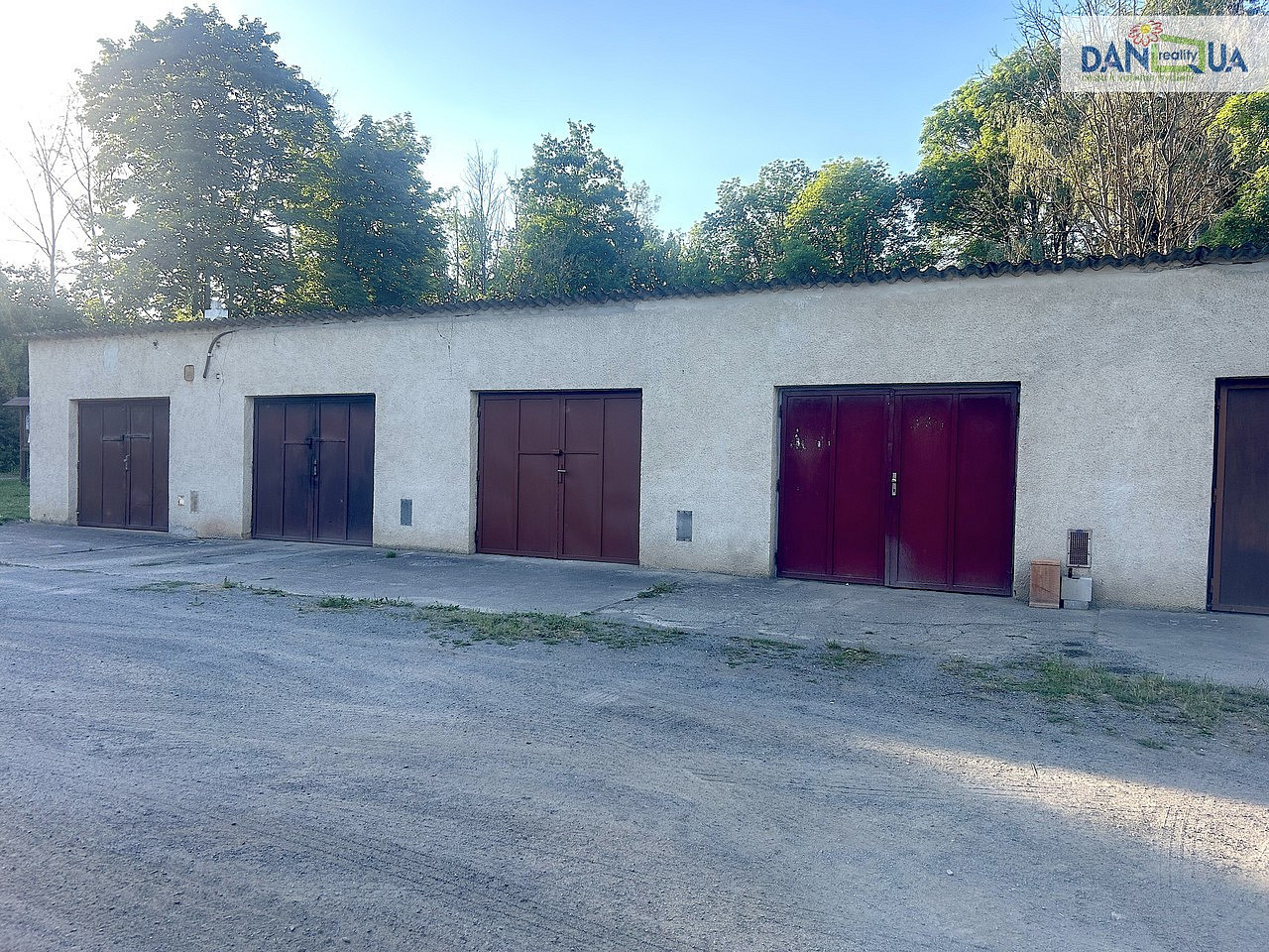 Prodej garáže ve městě spálené poříčí. — photo 4