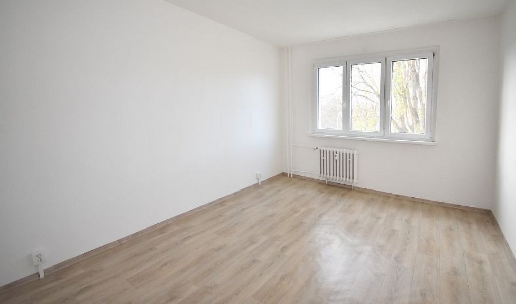 Pronájem bytu 2+1 54 m², Chomutov – náhled fotky 9