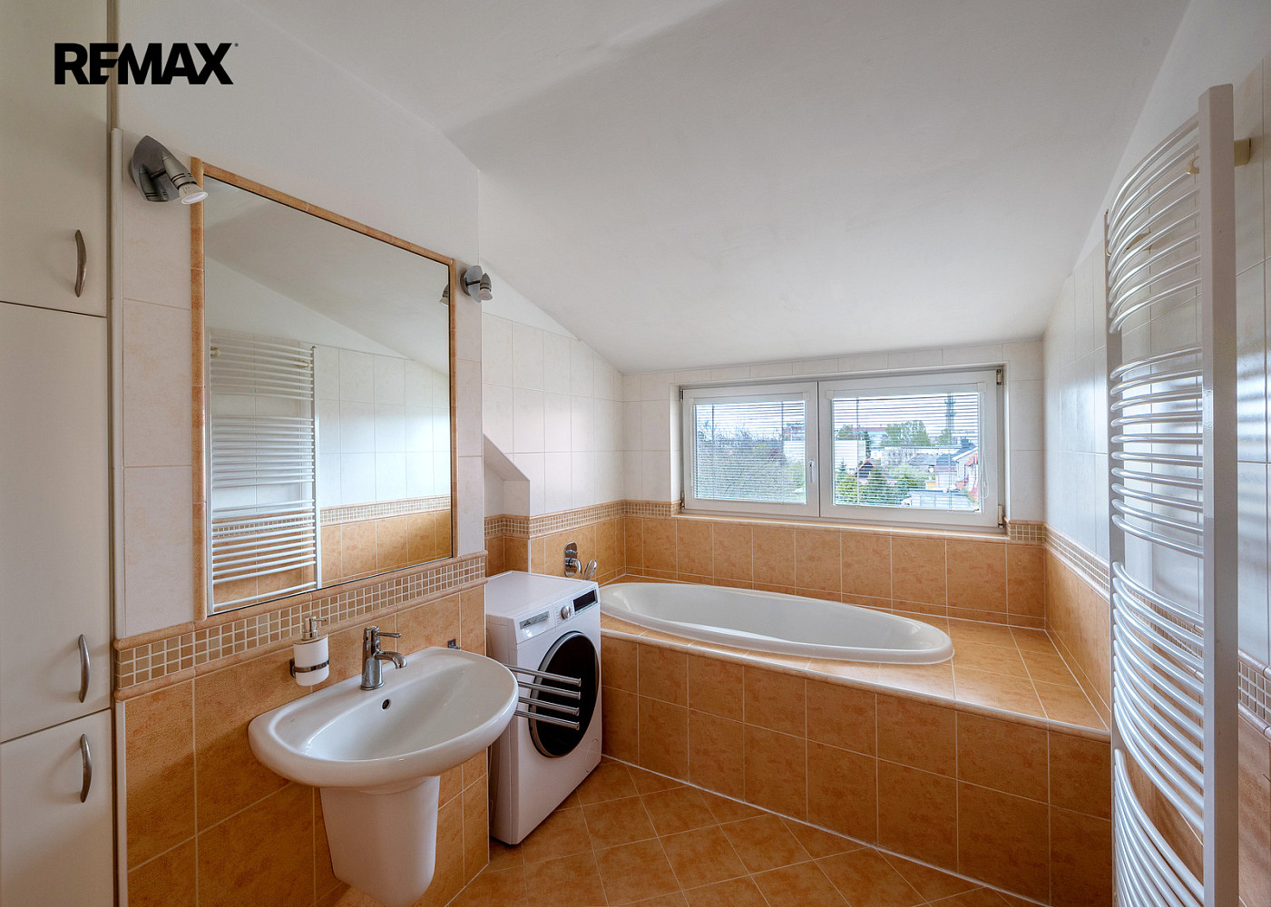 Prodej bytu 4+1 113 m² — photo 4