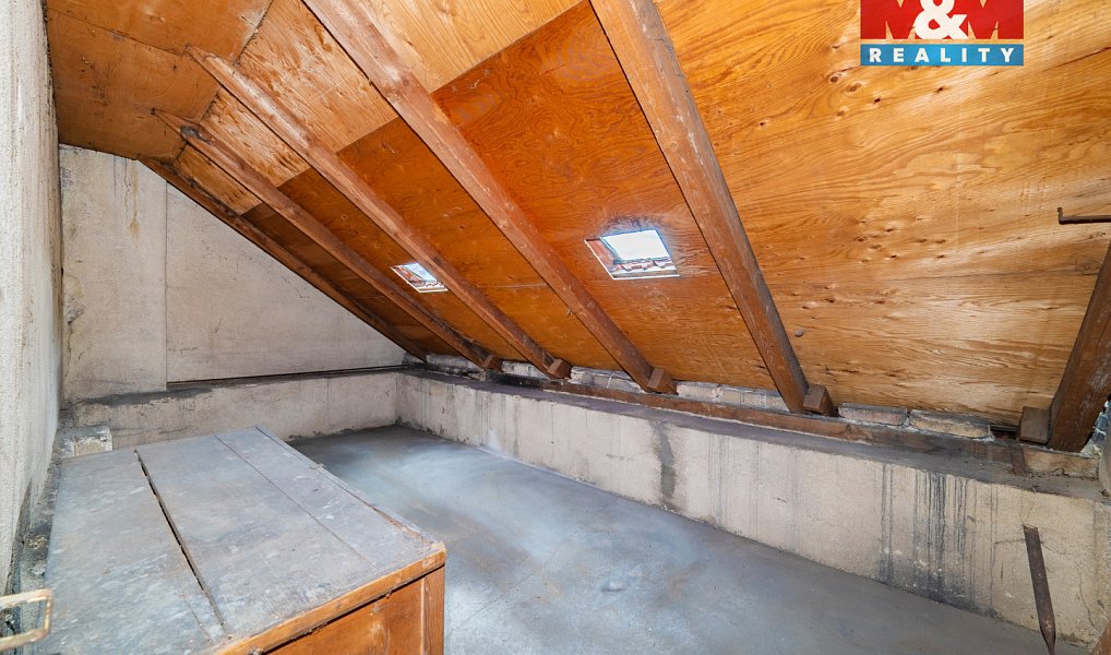 Prodej domu 164 m² s pozemkem 2 479 m², Nové Strašecí – náhled fotky 13