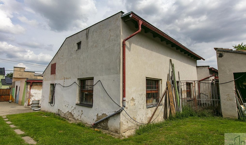 Prodej výrobních prostor 255 m², Lahošť – náhled fotky 22