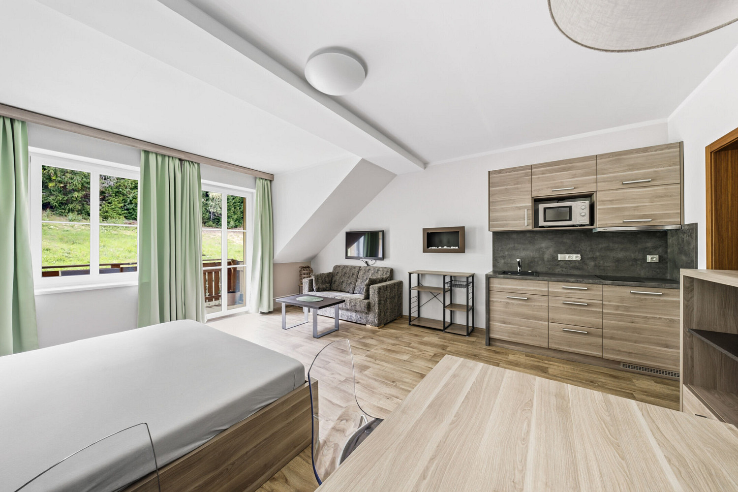 Prodej bytu 1+kk 40 m² — photo 2