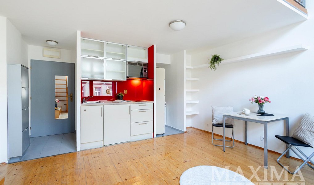 Prodej bytu 2+kk 41 m², Praha – náhled fotky 3
