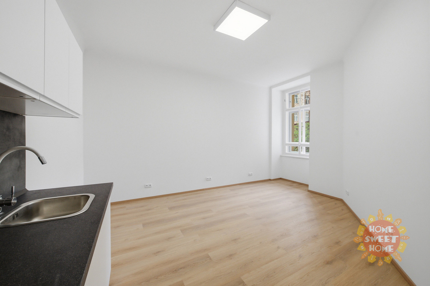 Pronájem kanceláře 17 m² — photo 3