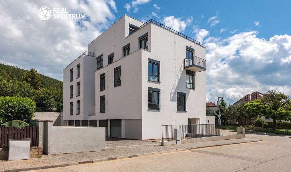 Prodej bytu 3+kk 75 m², Tišnov – náhled fotky 16