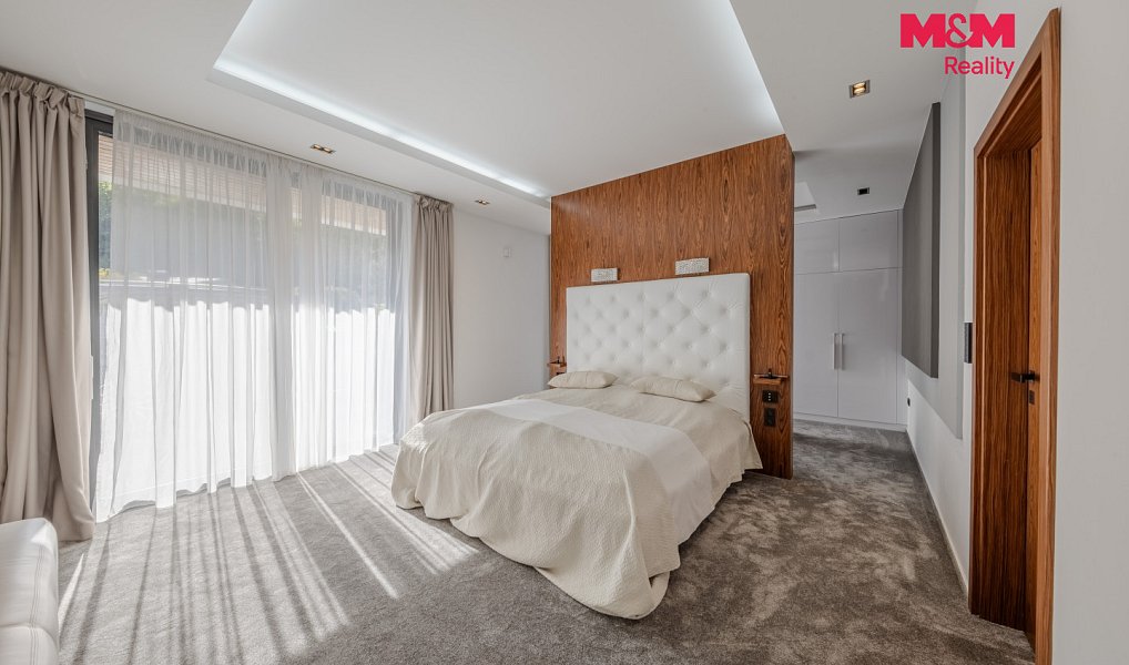 Prodej domu 276 m² s pozemkem 3 217 m², Mostkovice – náhled fotky 4