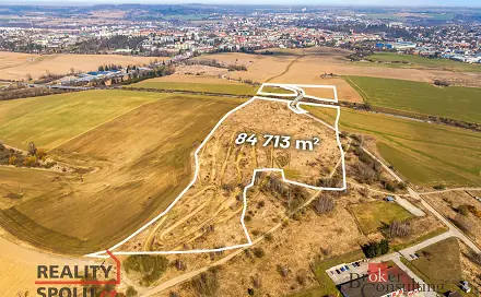 Prodej komerčního pozemku 84 713 m², Jihlava