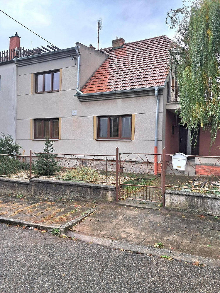 Prodej domu 156 m² s pozemkem 1 020 m²