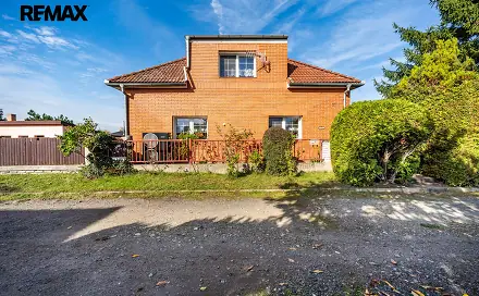 Prodej domu 197 m² s pozemkem 2 250 m², U trati, Tišice, okres Mělník