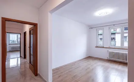 Prodej bytu 3+1 85 m², Novovysočanská, Praha 9 - Vysočany