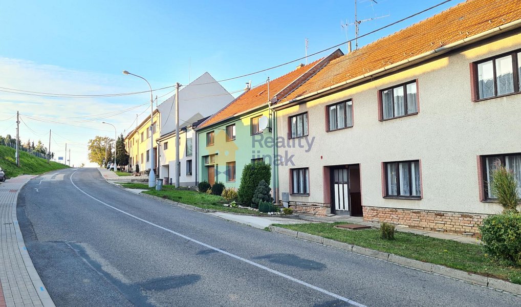Prodej domu 154 m² s pozemkem 369 m², Švábenice – náhled fotky 2