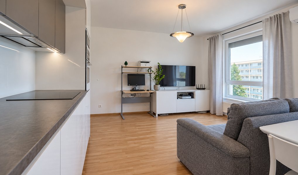 Prodej bytu 3+kk 71 m², Praha – náhled fotky 4