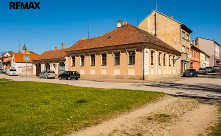 Prodej domu 237 m² s pozemkem 820 m², náměstí Míru, Lišov, okres České Budějovice