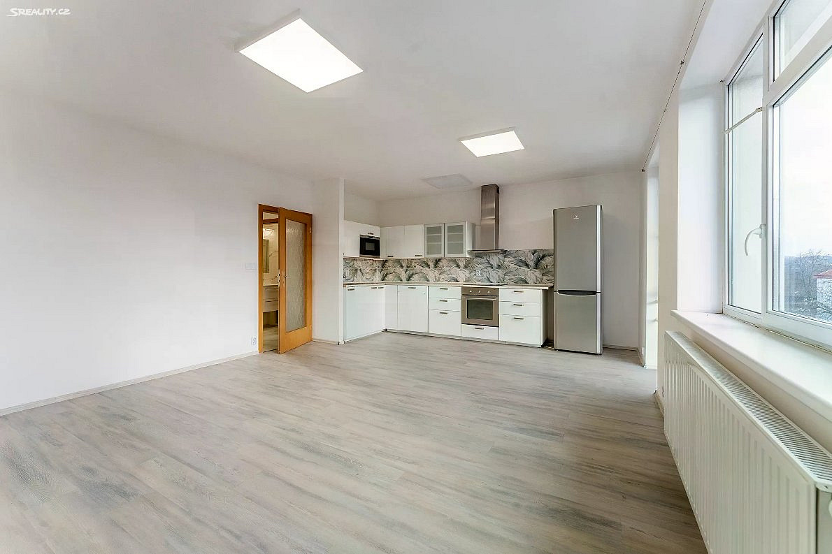Prodej bytu 4+kk 130 m² - Więcej