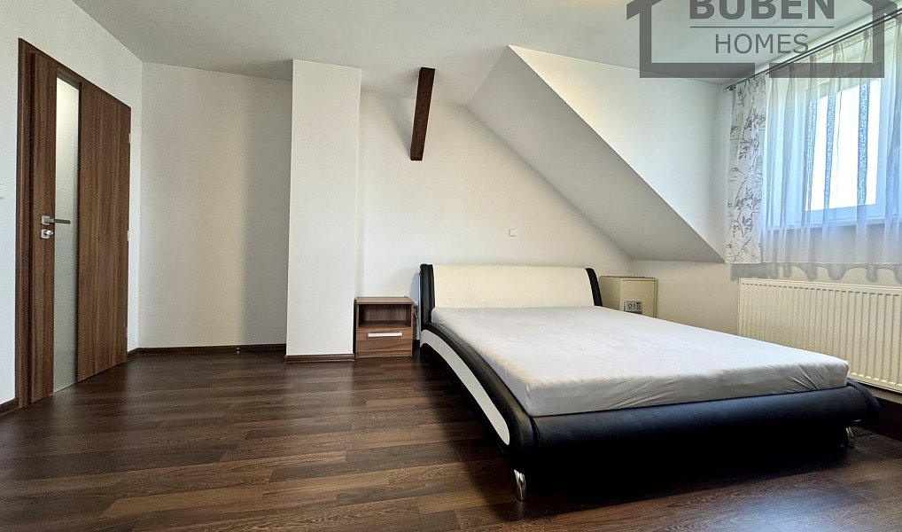 Prodej domu 414 m² s pozemkem 939 m², Bor – náhled fotky 28