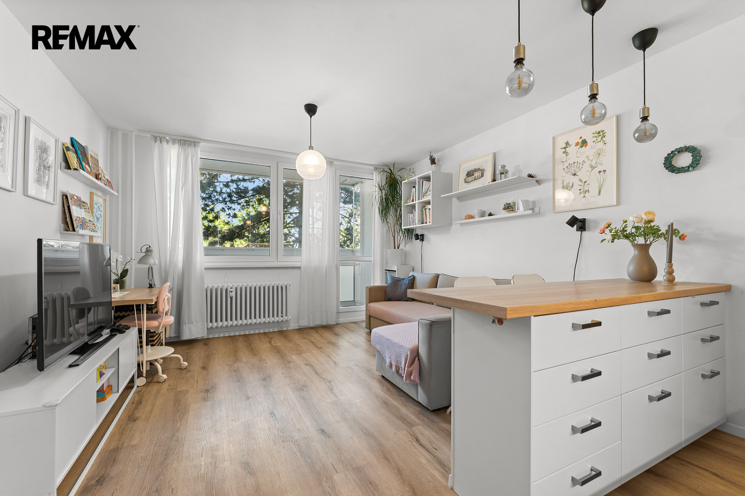 Prodej bytu 2+kk 45 m² — photo 2