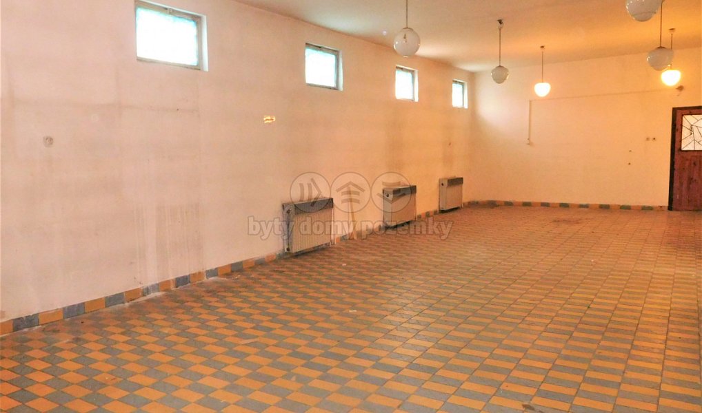 Prodej obchodních prostor 280 m², Měcholupy – náhled fotky 3