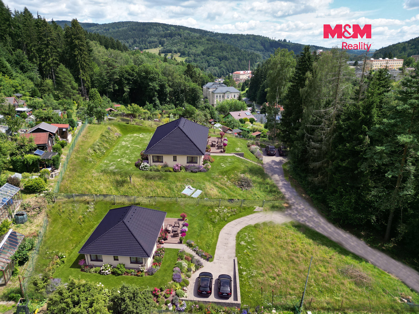 Prodej stavebního pozemku 1 525 m² – fotografie 2