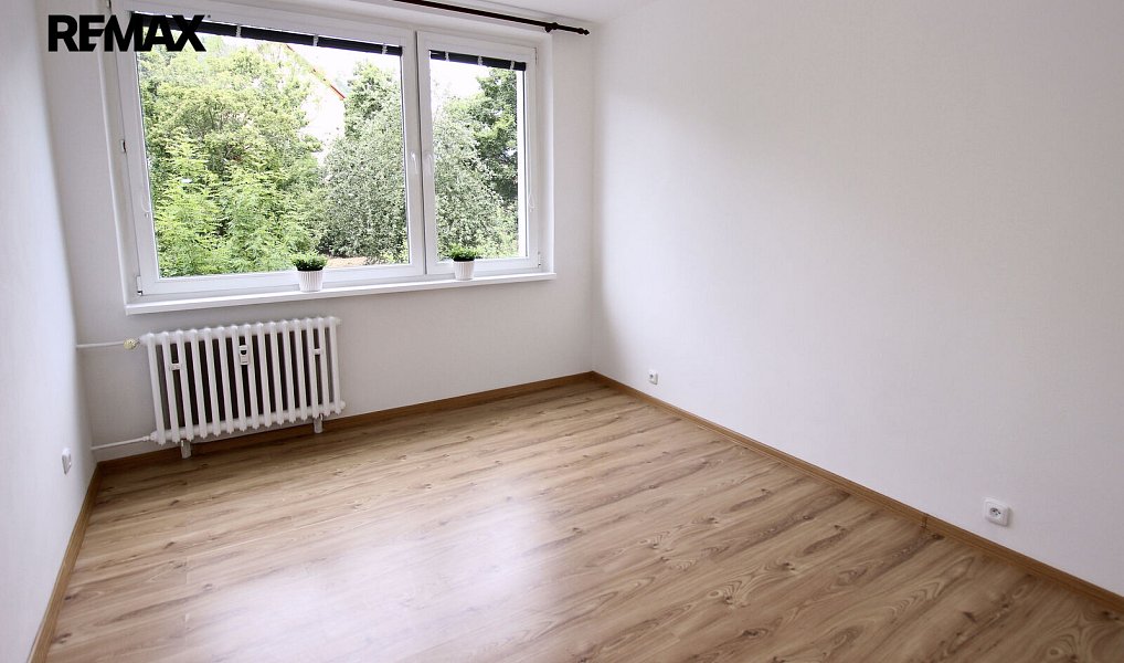 Pronájem bytu 3+kk 64 m², Loděnice – náhled fotky 4