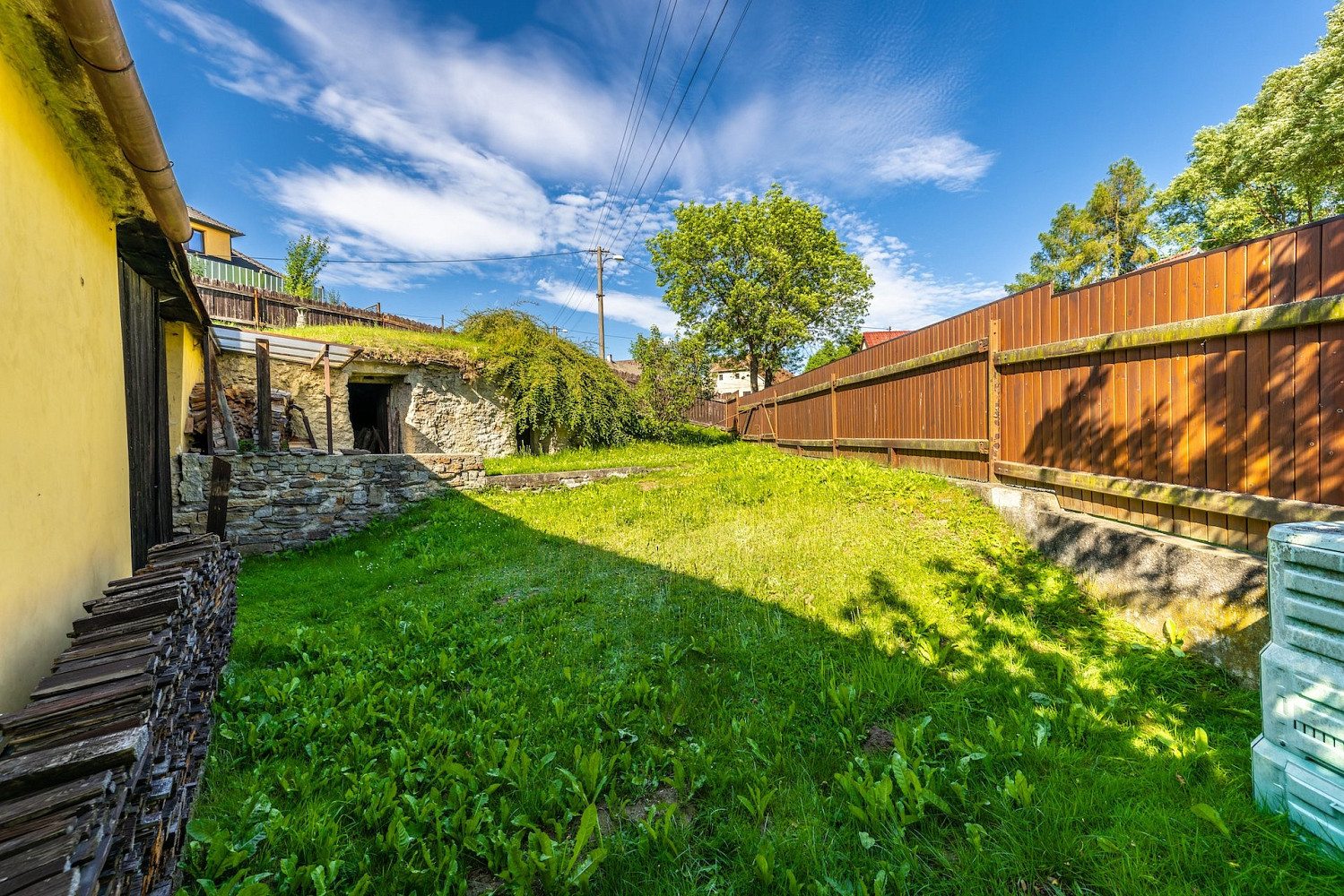 Prodej chaty/chalupy 81 m² s pozemkem 561 m² - Widok 5
