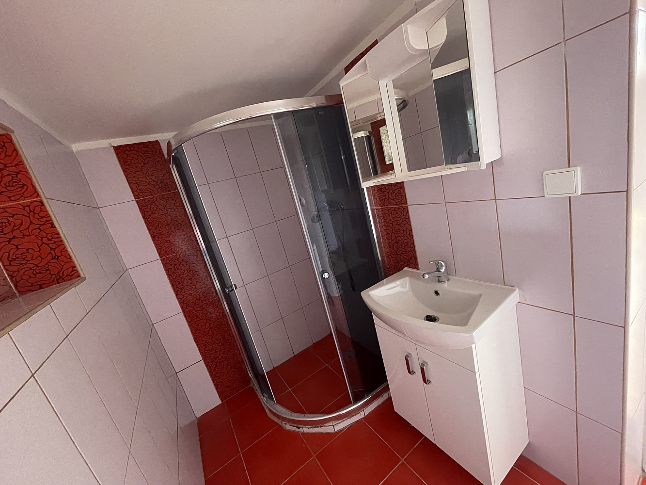 Pronájem bytu 1+kk 30 m² — photo 3