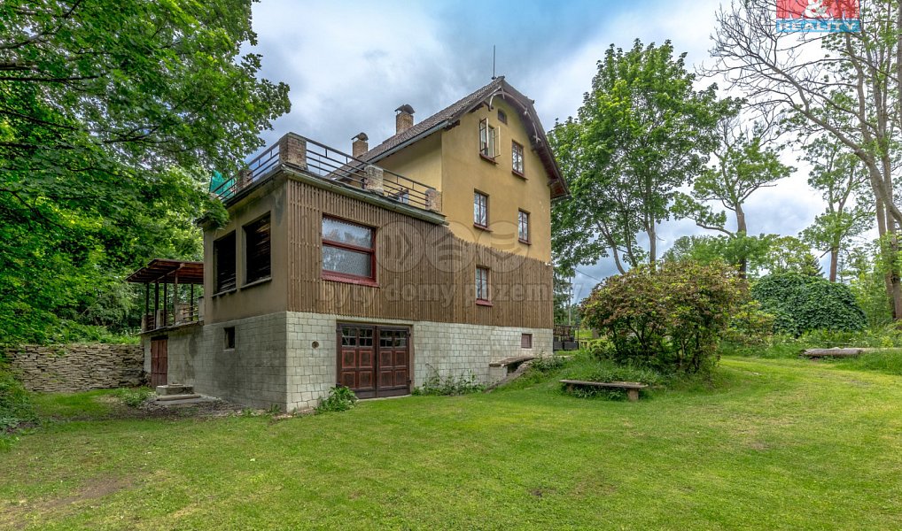Prodej ubytovacího objektu 280 m², Krásná Lípa – náhled fotky 18