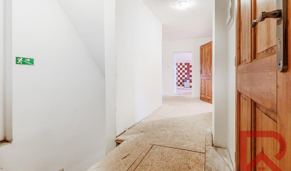 Prodej restaurace 379 m², Stráž nad Ohří – náhled fotky 19