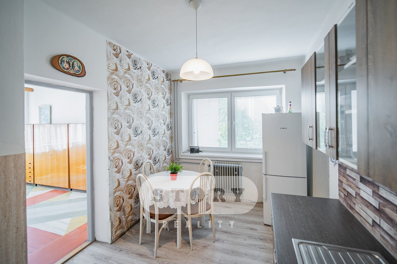 Prodej domu 297 m² s pozemkem 1 752 m² - Widok 3
