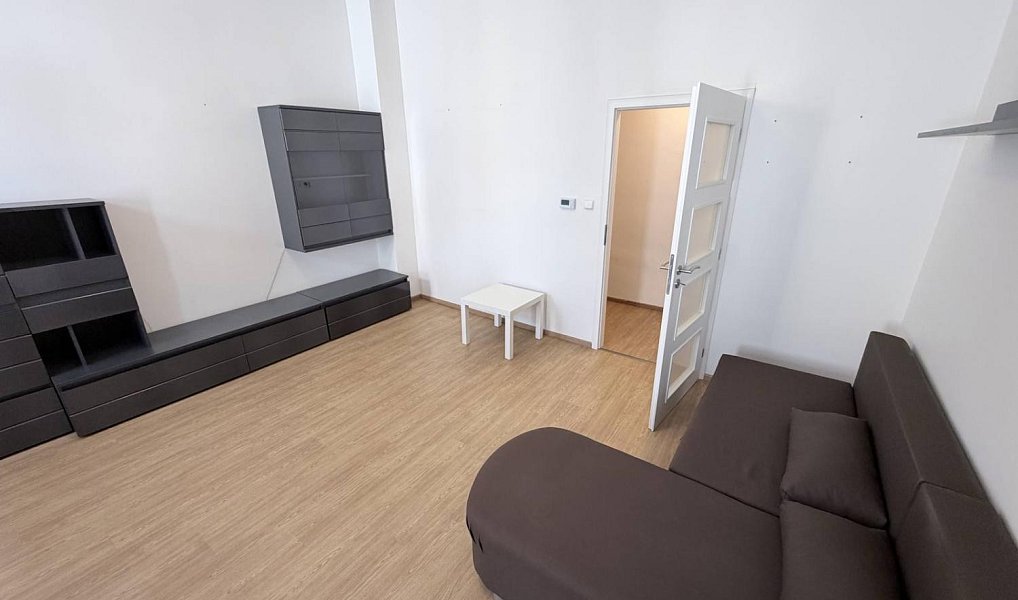 Prodej bytu 2+1 60 m², Praha – náhled fotky 13