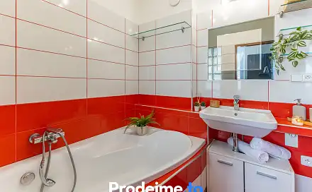Prodej bytu 3+1 74 m², Horníčkova, Znojmo - Přímětice