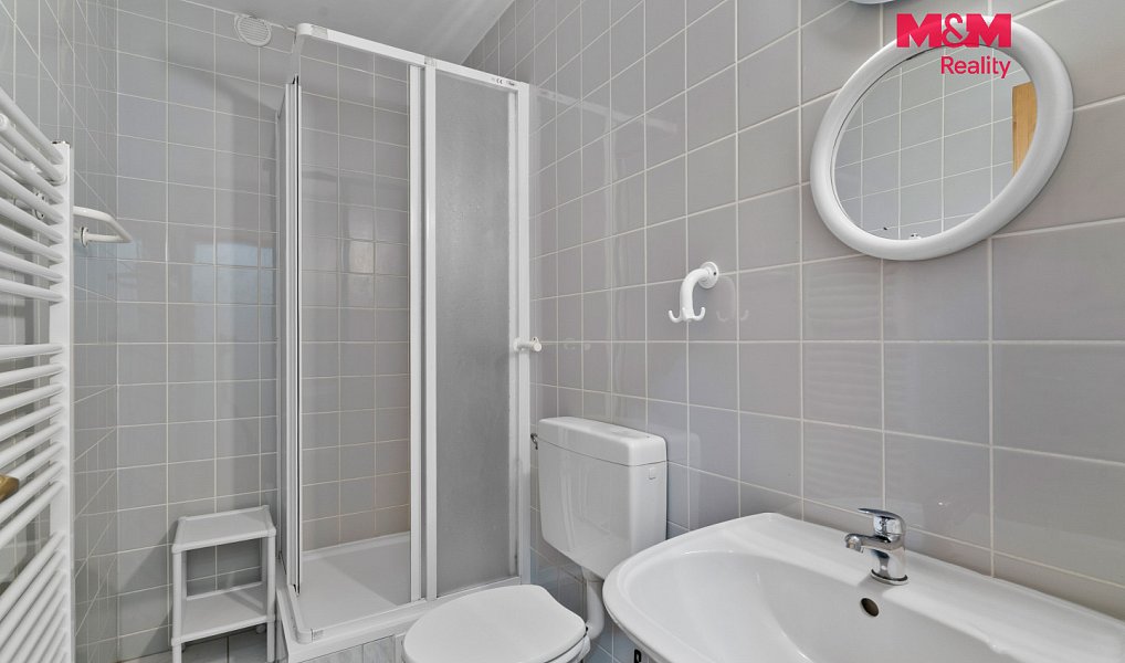 Prodej ubytovacího objektu 341 m², Harrachov – náhled fotky 28