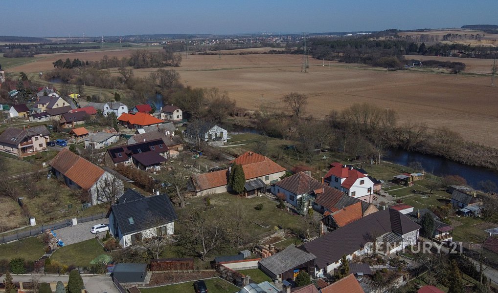 Prodej domu 186 m² s pozemkem 1 322 m², Skorkov – náhled fotky 5