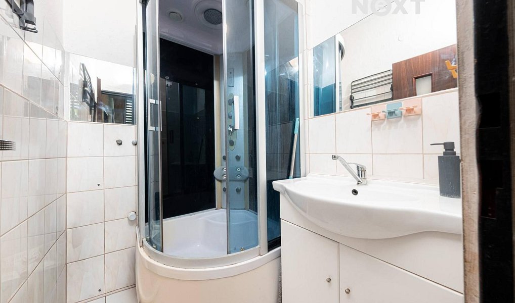 Prodej domu 216 m² s pozemkem 447 m², Ronov nad Doubravou – náhled fotky 23