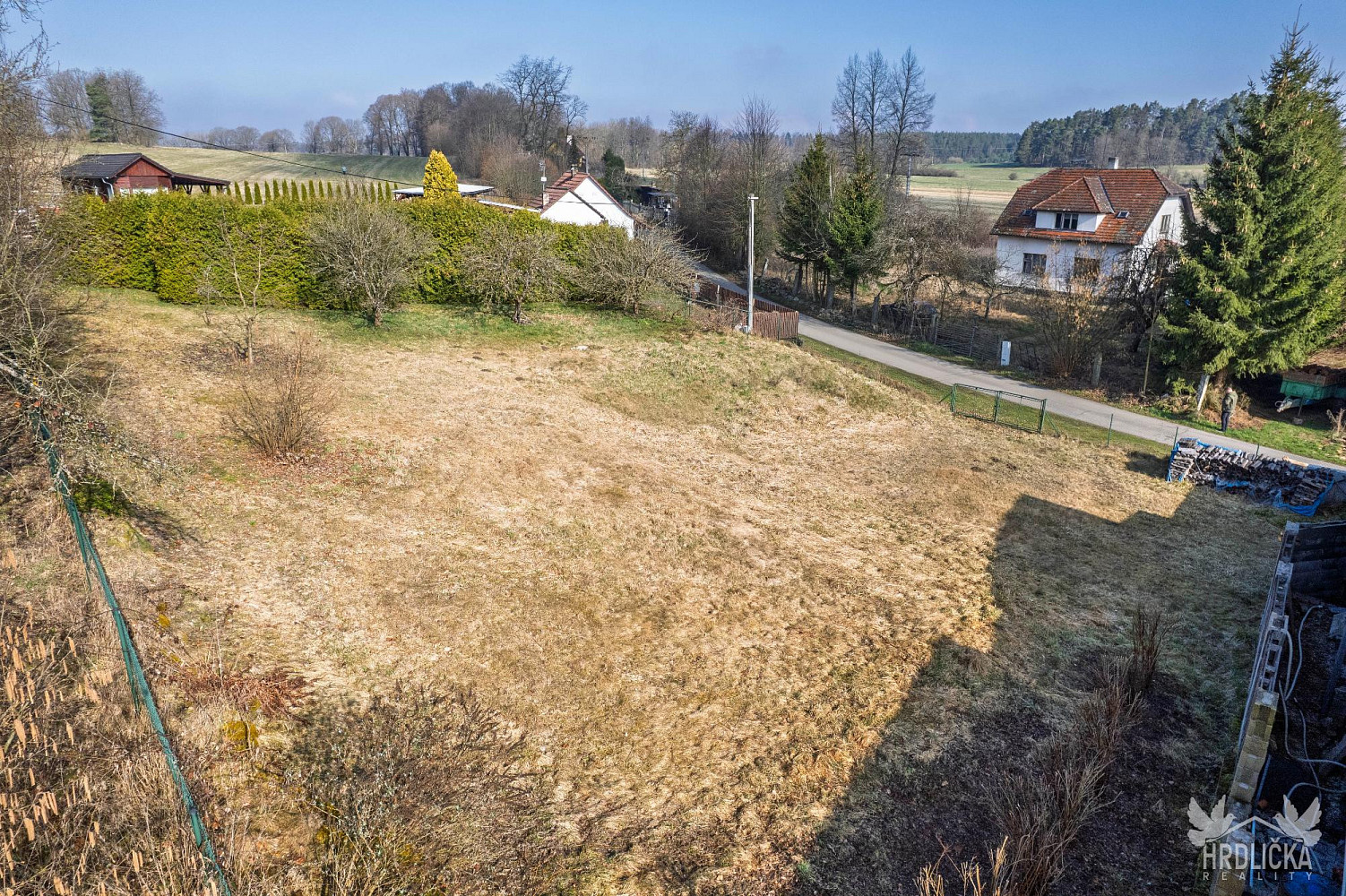 Prodej stavebního pozemku 1 072 m² – fotografie 5