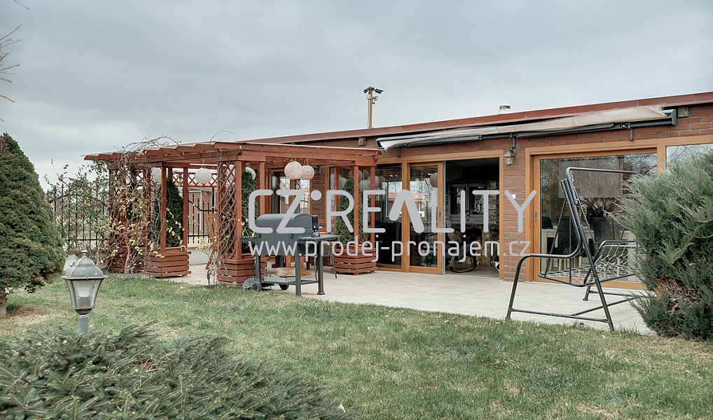 Prodej domu 280 m², Pečky – náhled fotky 23