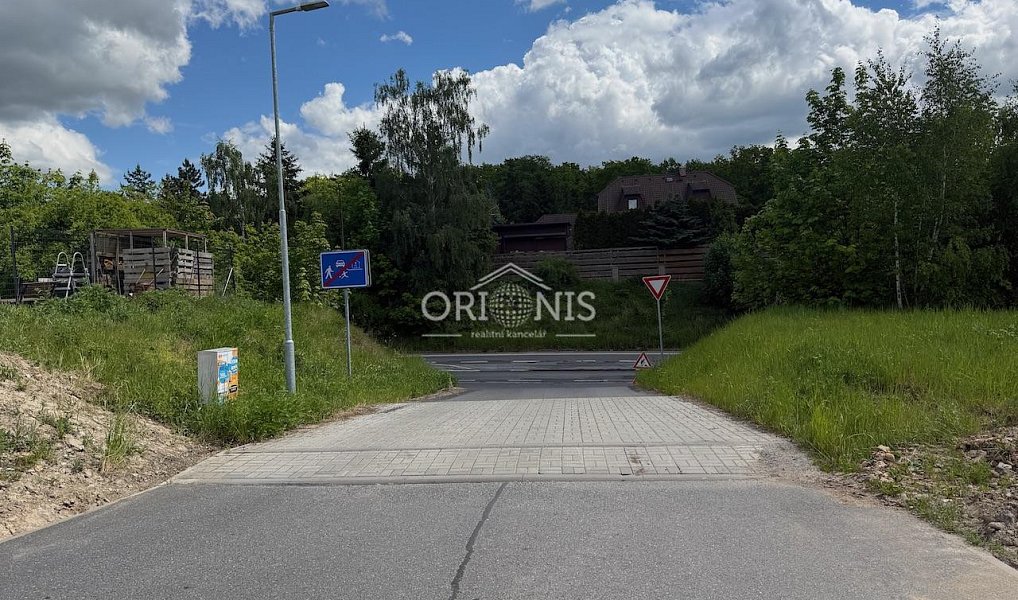 Prodej stavebního pozemku 2 267 m², Chomutov – náhled fotky 4