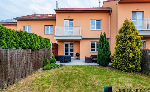 Prodej domu 116 m² s pozemkem 240 m², Plukovníka Nováka, Líbeznice, okres Praha-východ